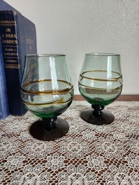 Hand-Blown Snifter Brandy Green Glass Goblets with Brow Spiral Accent - Set of 2